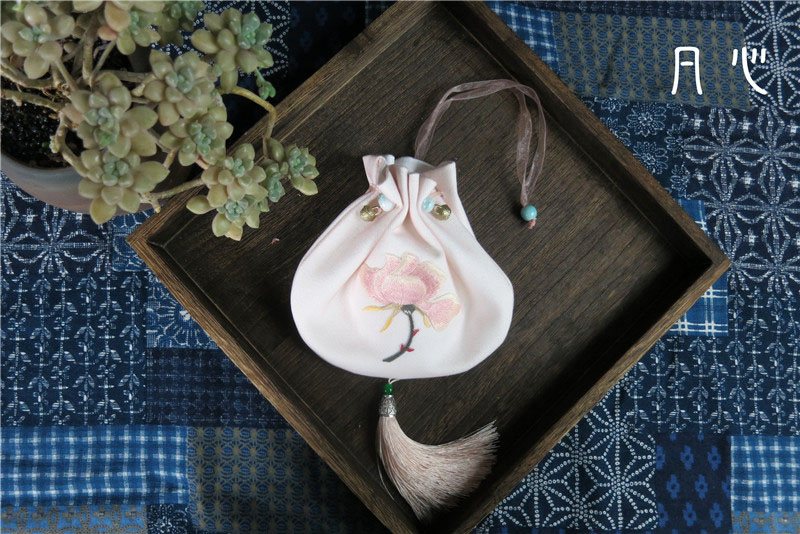 淘宝汉服古风包包店铺