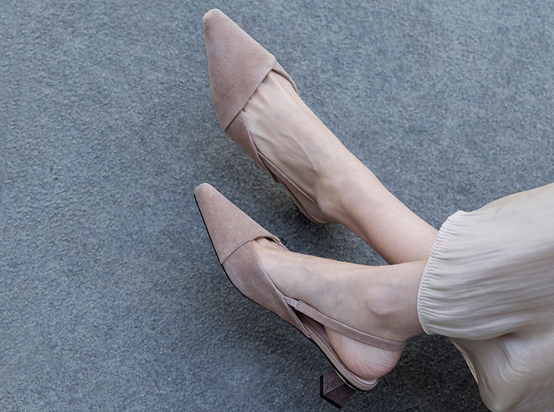 淘宝女生凉鞋店铺